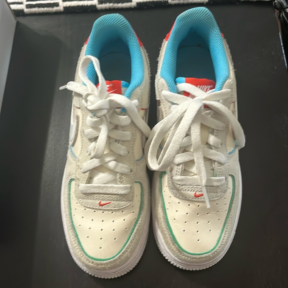 Nike Air Force 1 LV8 HD 2